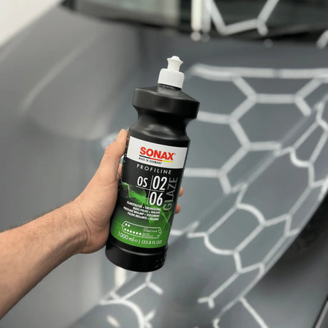 OS 0206 GLAZE Litro hands